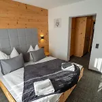 Haus Hoellwart Daire *