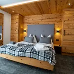 Haus Hoellwart * Sankt Johann im Pongau