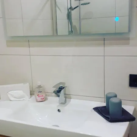 Haus Hoellwart Apartment *
