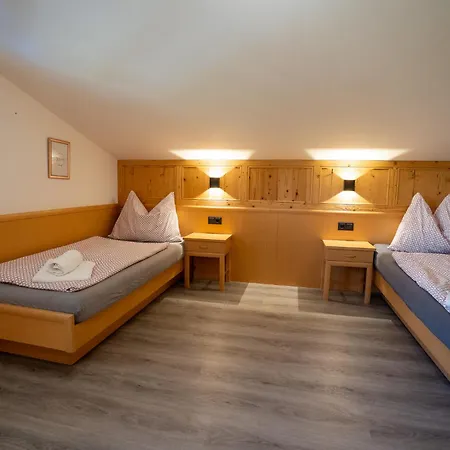 Lägenhet Haus Hoellwart Sankt Johann im Pongau