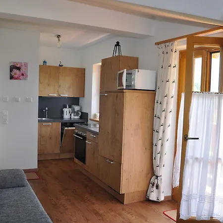 Apartment Haus Hoellwart *