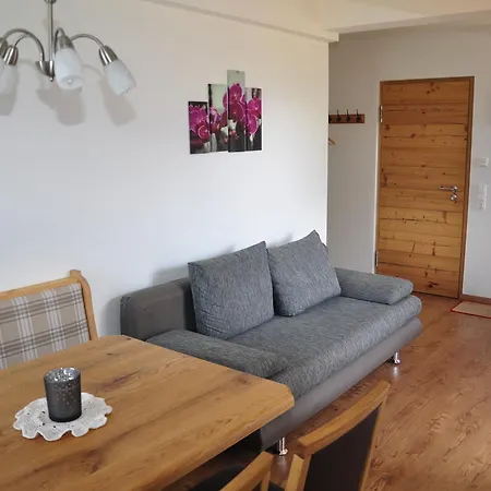Apartment Haus Hoellwart