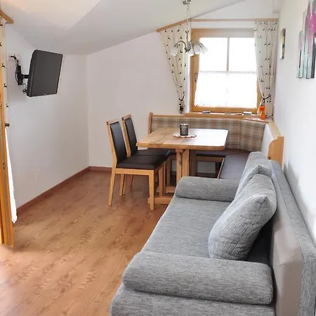 Apartment Haus Hoellwart Sankt Johann im Pongau