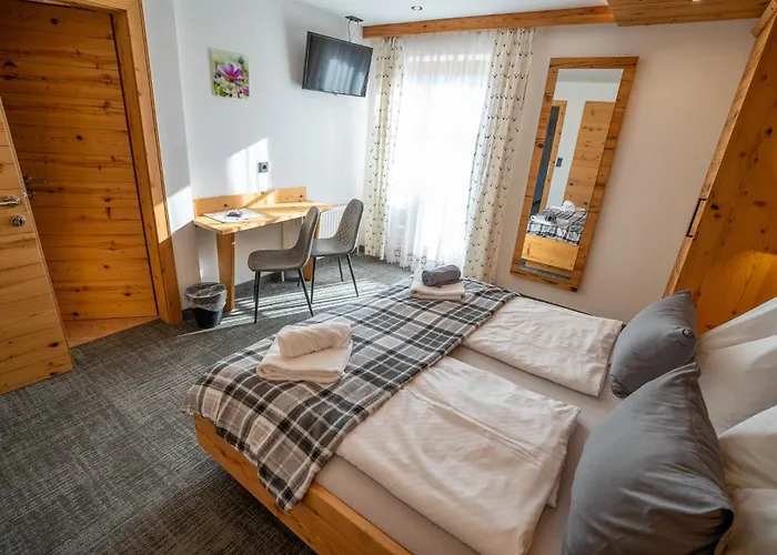 Haus Hoellwart Lägenhet Sankt Johann im Pongau